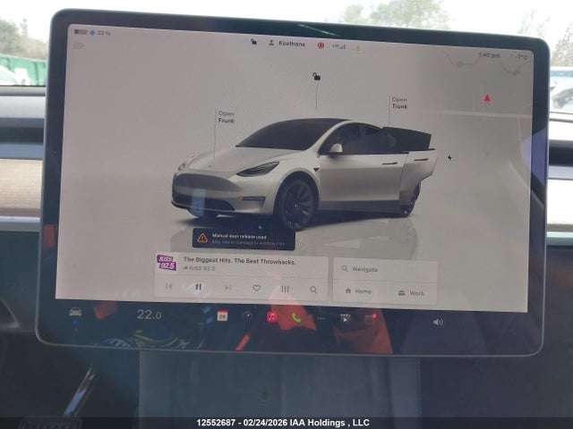 7SAYGDEE1NF361873 Tesla Model Y