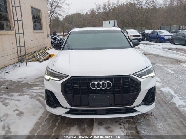 WA1DECF32R1042063 Audi Q3 Premium S Line 45