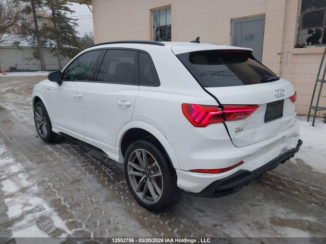 WA1DECF32R1042063 Audi Q3 Premium S Line 45