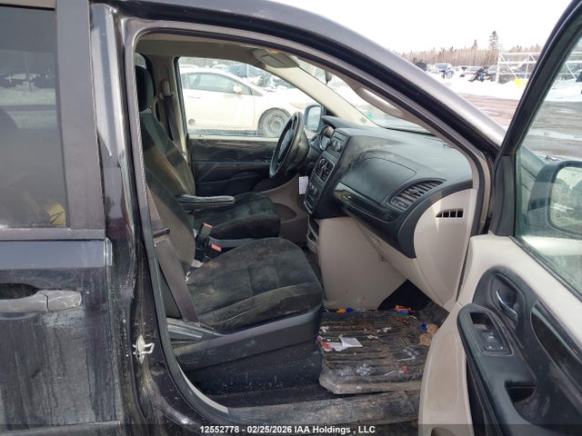 2C4RDGBG2FR614495 Dodge Grand Caravan Se