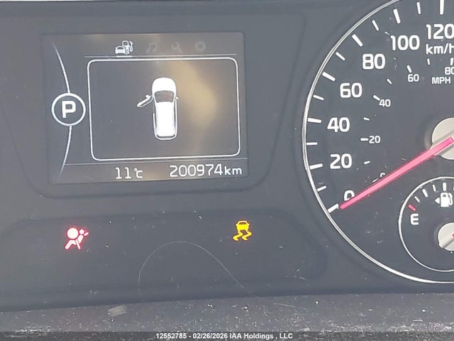 5XYPG4A33GG012352 KIA Sorento Lx/l