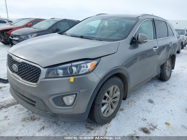 5XYPG4A33GG012352 KIA Sorento Lx/l