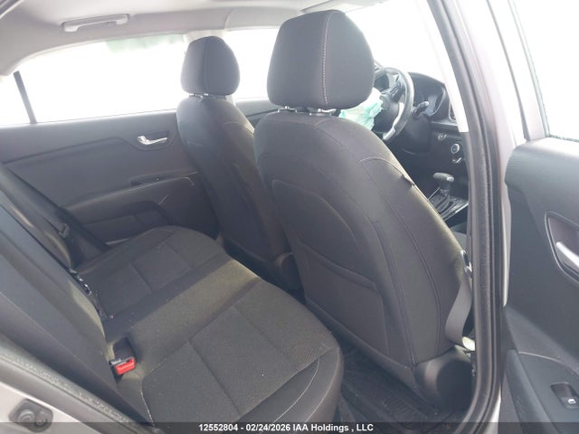3KPA35AD4PE551642 KIA Rio Ex Premium