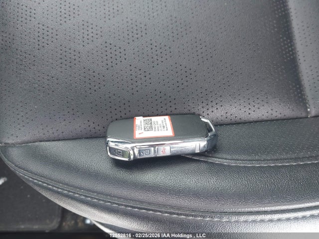 KNDERCAA6P7379723 KIA SELTOS EX
