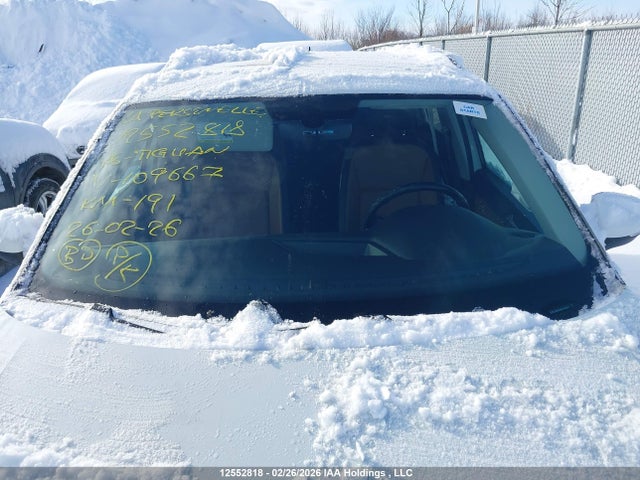 12552818 :رقم المزاد ، 3VV2B7AX8JM109667 vin ، 2018 Volkswagen Tiguan Se/sel مزاد بيع