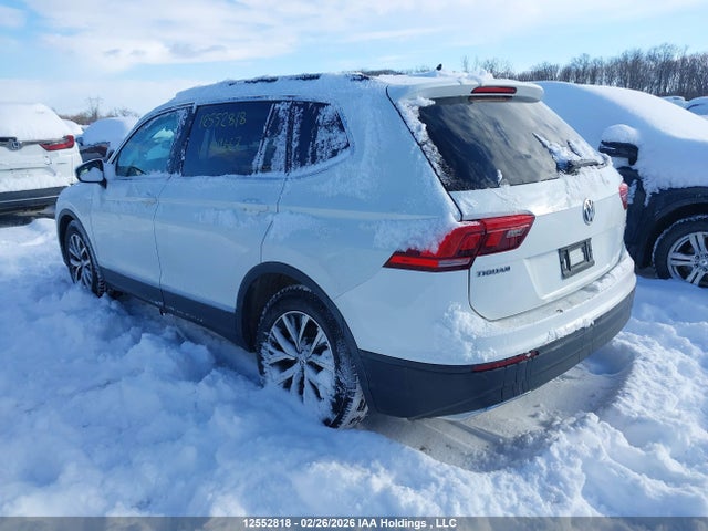 12552818 :رقم المزاد ، 3VV2B7AX8JM109667 vin ، 2018 Volkswagen Tiguan Se/sel مزاد بيع