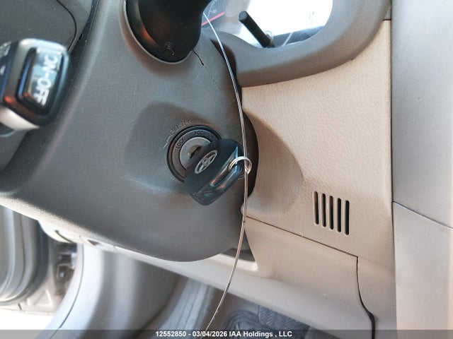 12552850 :رقم المزاد ، 2T1BU4EE2AC207909 vin ، 2010 Toyota Corolla مزاد بيع