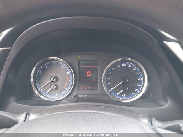 2T1BURHE4HC920846 Toyota COROLLA LE