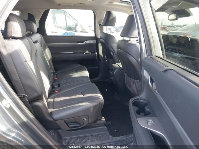 KM8R3DHE3MU257105 Hyundai Palisade Luxury 8-passenger Seating