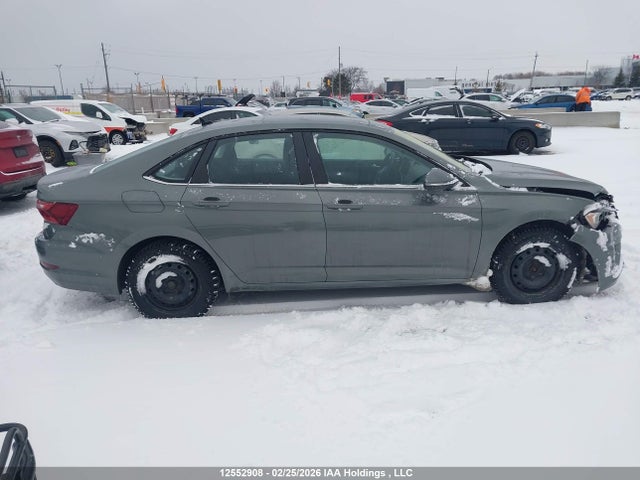 3VWGB7BU9LM055658 Volkswagen Jetta Sel Premium