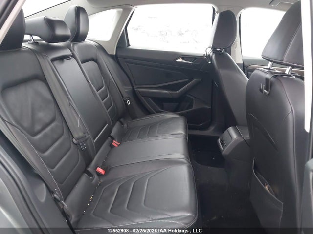 3VWGB7BU9LM055658 Volkswagen Jetta Sel Premium