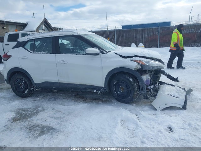 12552911 :رقم المزاد ، 3N1CP5CV8ML500755 vin ، 2021 Nissan Kicks Sv مزاد بيع