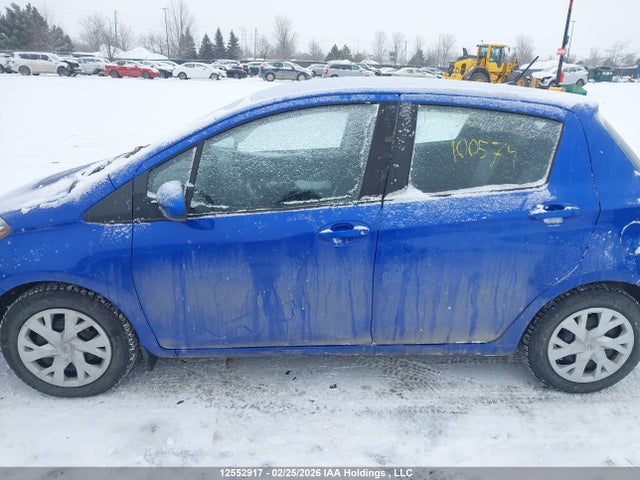 VNKKTUD39KA100579 Toyota Yaris L/le/se