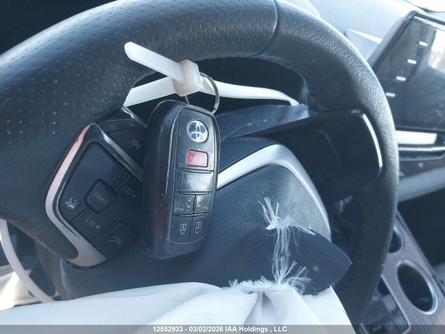 5TDGSKFC5MS013674 Toyota Sienna Xle 7-passenger