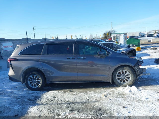5TDGSKFC5MS013674 Toyota Sienna Xle 7-passenger