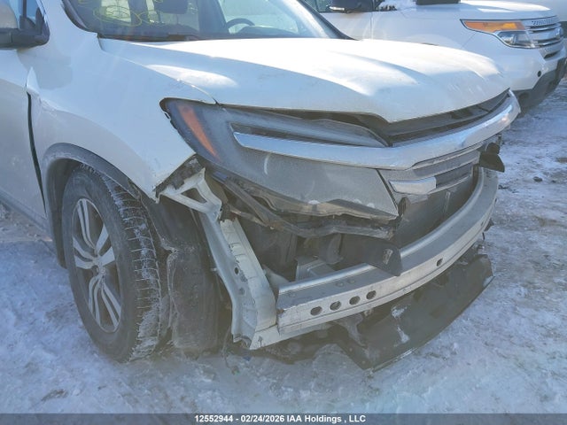 Продаж на аукціоні авто 2018 Honda Pilot Ex, vin: 5FNYF6H35JB502962, номер лоту: 12552944