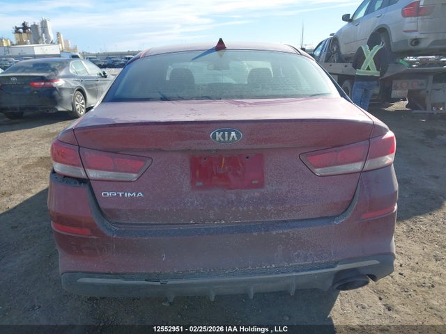 5XXGT4L38KG337679 KIA Optima