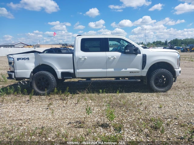 Ford F-350 Lariat 2025 1FT8W3BT8SEC45628 Image 13