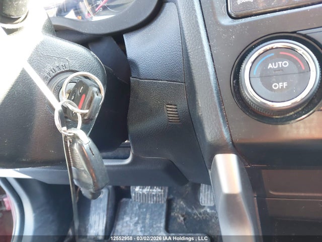 Subaru Forester 2.5i Touring 2014 JF2SJCPC4EH467116 Image 11