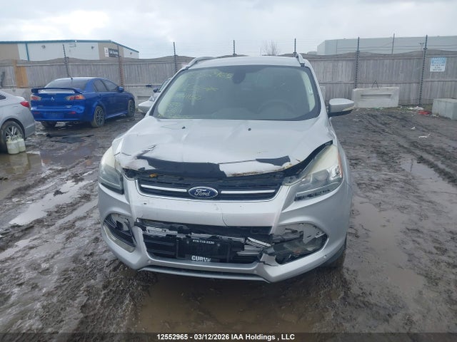 1FMCU9J94EUA41150 Ford Escape Titanium
