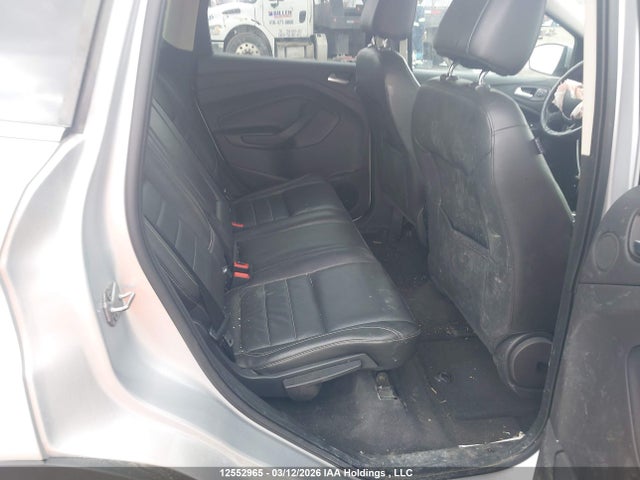 1FMCU9J94EUA41150 Ford Escape Titanium