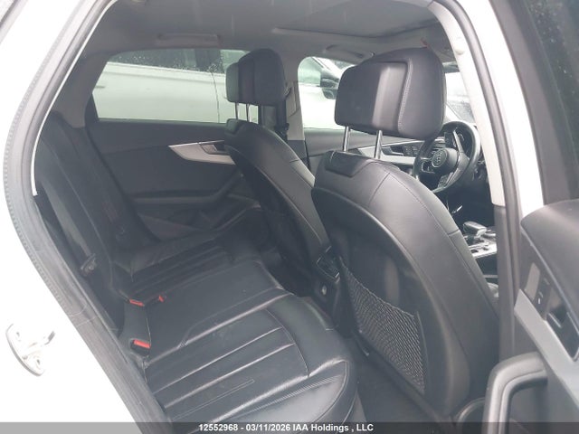 WAUANAF47JN007468 Audi A4 Komfort