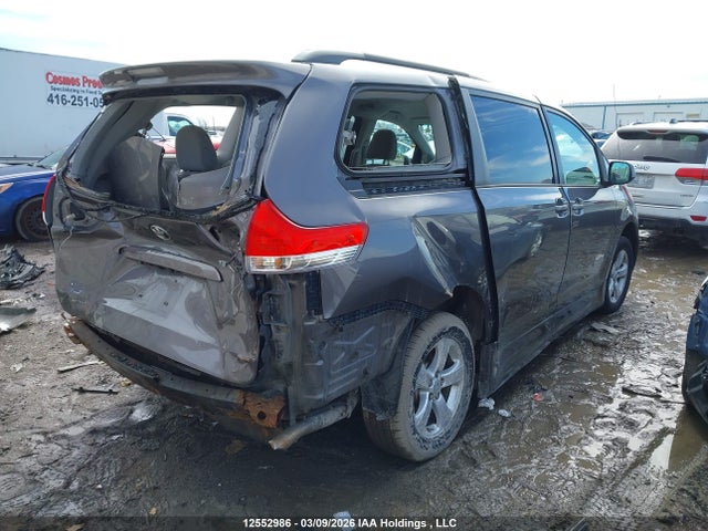 Aukcja sprzedaży 2011 Toyota Sienna Le, vin: 5TDKK3DC0BS084345, numer aukcji: 12552986