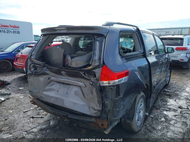 Aukcja sprzedaży 2011 Toyota Sienna Le, vin: 5TDKK3DC0BS084345, numer aukcji: 12552986