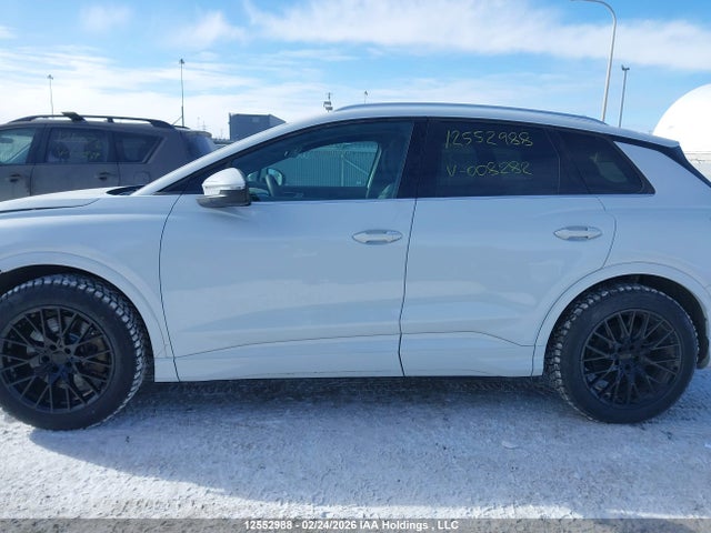WA1GUAFZ4SP008282 Audi Q4 E-TRON