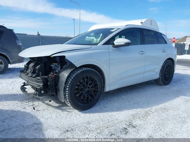 WA1GUAFZ4SP008282 Audi Q4 E-TRON