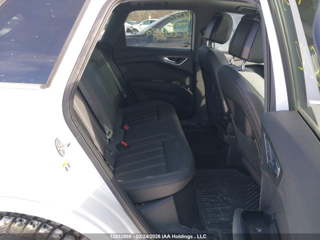 WA1GUAFZ4SP008282 Audi Q4 E-TRON