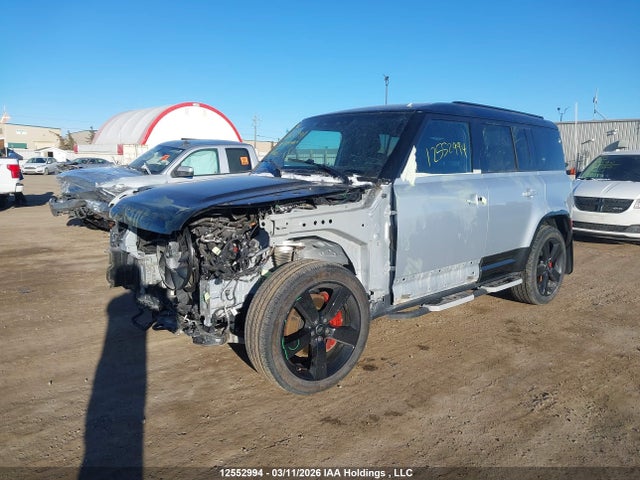 SALEX7EUXR2260535 Land Rover Defender 110 P400 X