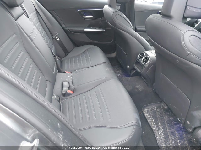 W1KAF4HBXRR220633 Mercedes-Benz C 300 4matic