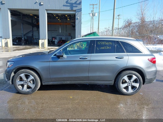 WDC0G4KB7HV003701 Mercedes-Benz Glc 300 4matic
