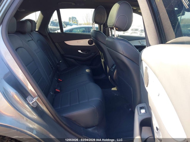 WDC0G4KB7HV003701 Mercedes-Benz Glc 300 4matic