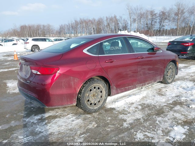 Chrysler 200 LX 2015 1C3CCCFB7FN717395 Image 4