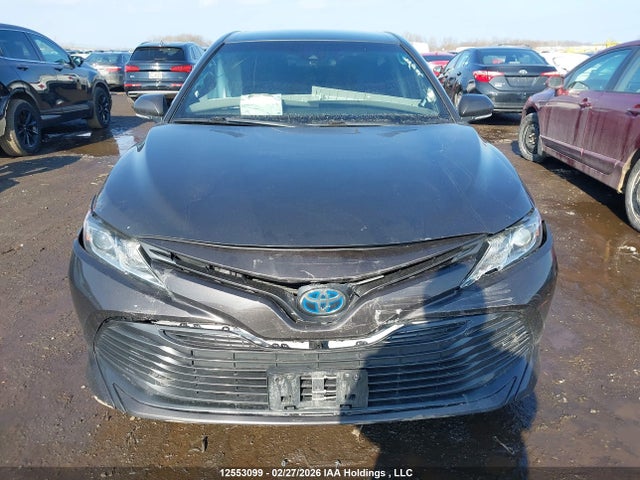 Продаж на аукціоні авто 2018 Toyota Camry Hybrid Le, vin: 4T1B31HK8JU508038, номер лоту: 12553099