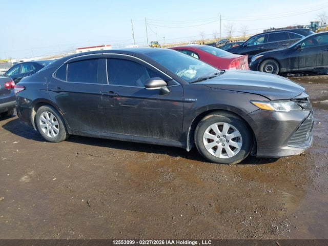 Продаж на аукціоні авто 2018 Toyota Camry Hybrid Le, vin: 4T1B31HK8JU508038, номер лоту: 12553099