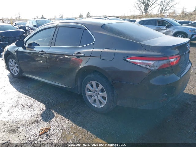 Продаж на аукціоні авто 2018 Toyota Camry Hybrid Le, vin: 4T1B31HK8JU508038, номер лоту: 12553099