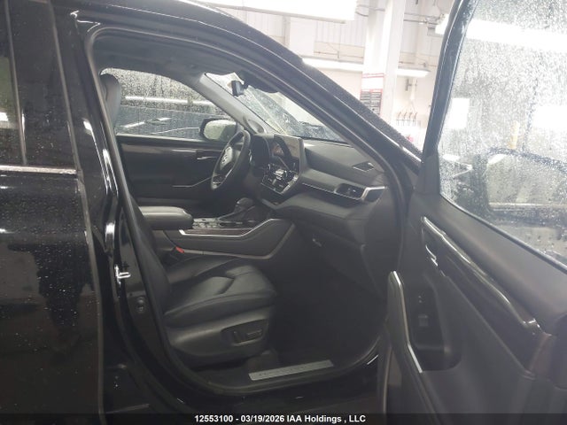 Aukcja sprzedaży 2026 Toyota Highlander Hybrid Limited/hybrid Platinum, vin: 5TDEBRCH4TS701177, numer aukcji: 12553100