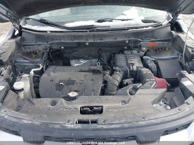 JA4AJUAU4NU600525 Mitsubishi RVR ES