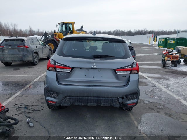 JA4AJUAU4NU600525 Mitsubishi RVR ES