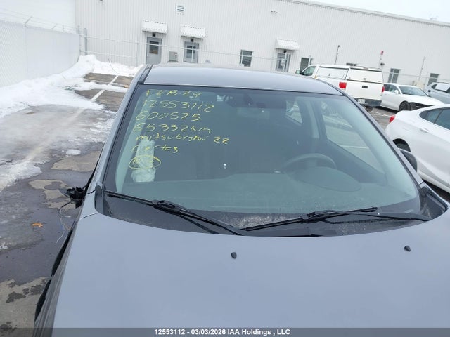 JA4AJUAU4NU600525 Mitsubishi RVR ES