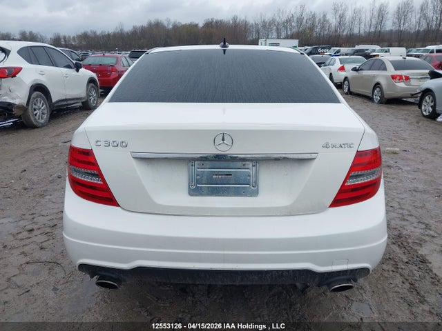 12553126 :رقم المزاد ، WDDGF8AB2EA948841 vin ، 2014 Mercedes-benz C 300 4matic مزاد بيع