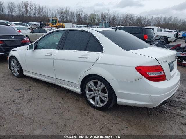 12553126 :رقم المزاد ، WDDGF8AB2EA948841 vin ، 2014 Mercedes-benz C 300 4matic مزاد بيع