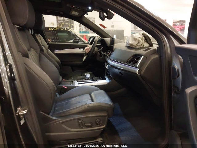WA1FAAFY9P2099856 Audi Q5 Prestige 45