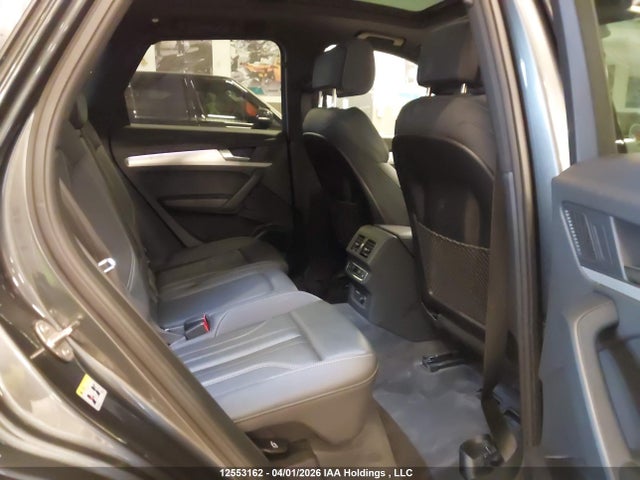 WA1FAAFY9P2099856 Audi Q5 Prestige 45