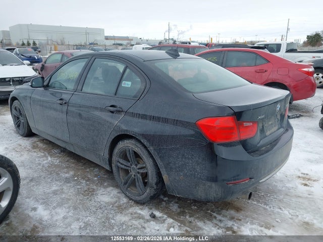 2013 Bmw 320 I Xdrive მანქანა იყიდება აუქციონზე, vin: WBA3C3C56DF980900, აუქციონის ნომერი: 12553169