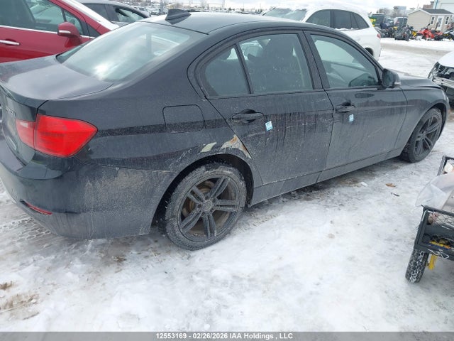 2013 Bmw 320 I Xdrive მანქანა იყიდება აუქციონზე, vin: WBA3C3C56DF980900, აუქციონის ნომერი: 12553169