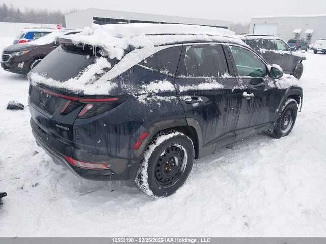 KM8JCCA17PU108201 Hyundai Tucson Luxury